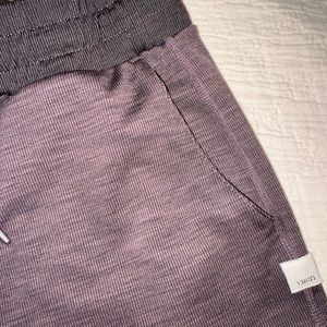 Vuori performance jogger lux womens small